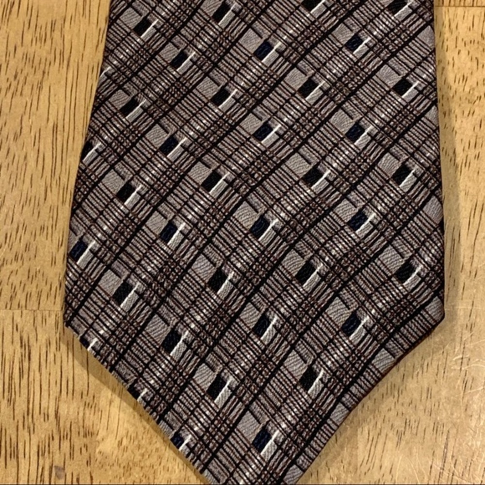 Chez Roffe 100% Silk Tie‎ - Picture 2 of 5